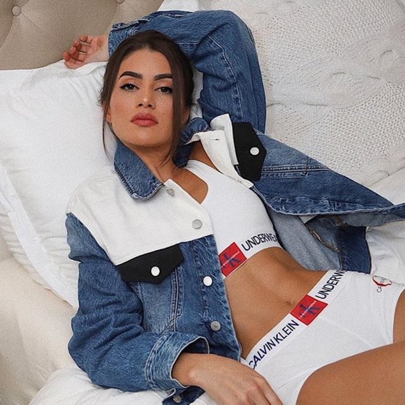 Calvin Klein Trucker Jacket Premium Italian Denim NWT - Picture 1 of 9